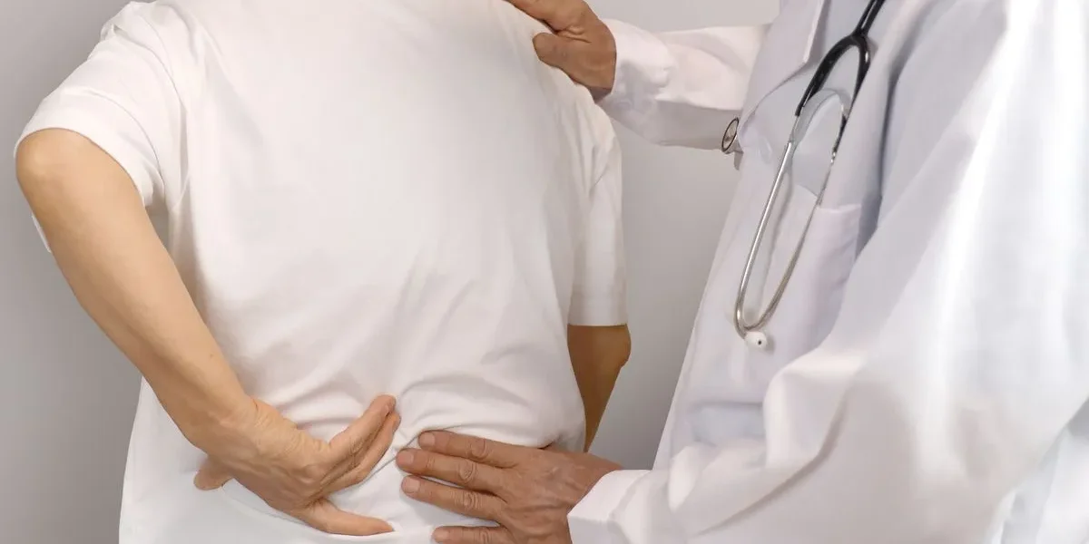 l5 l4 herniated disc symptoms